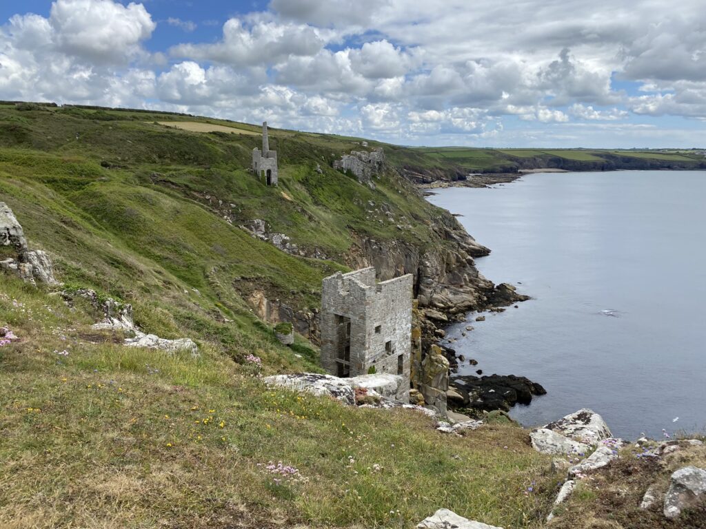 Beautiful ruins on the Cornish coast 